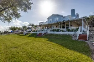 403 Sinclair Drive Spicewood, TX 78669