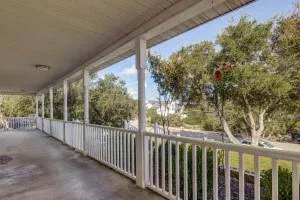 403 Sinclair Drive Spicewood, TX 78669