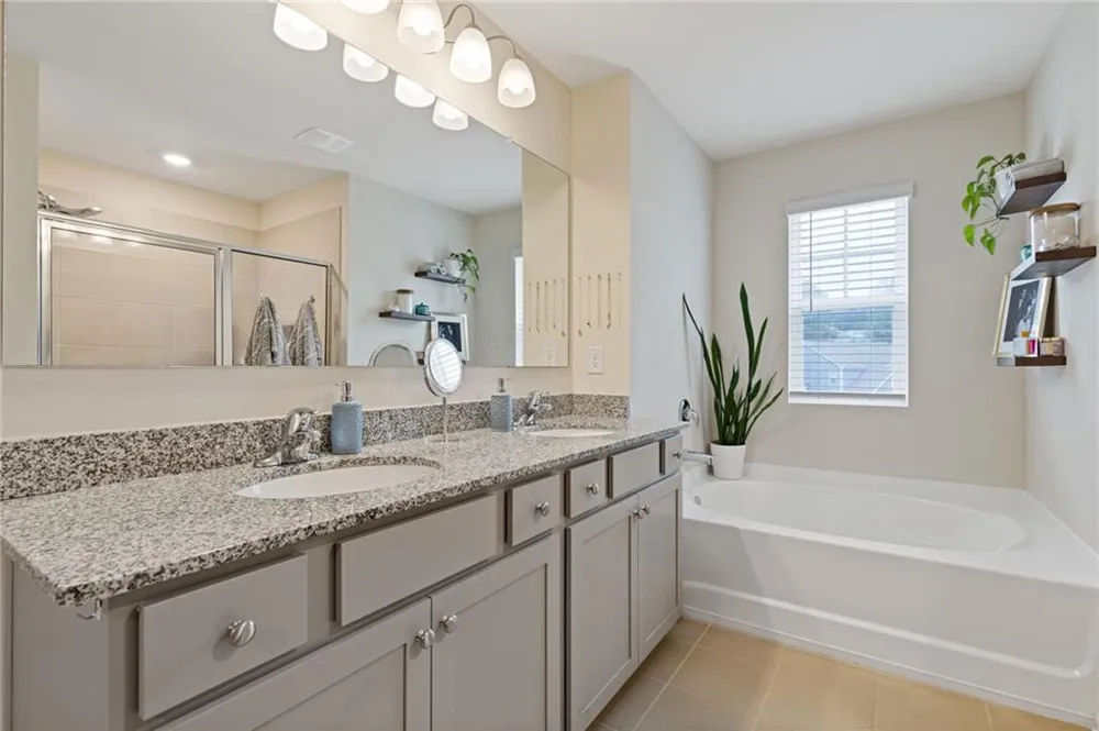 5911 Screech Owl Drive Flowery Branch, GA 30542