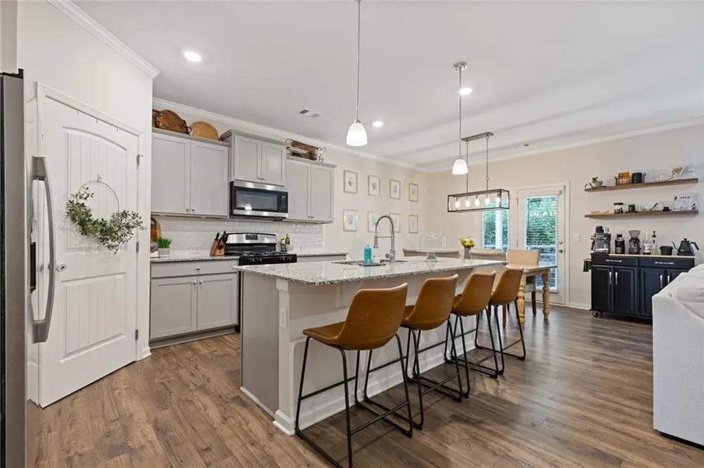 5911 Screech Owl Drive Flowery Branch, GA 30542