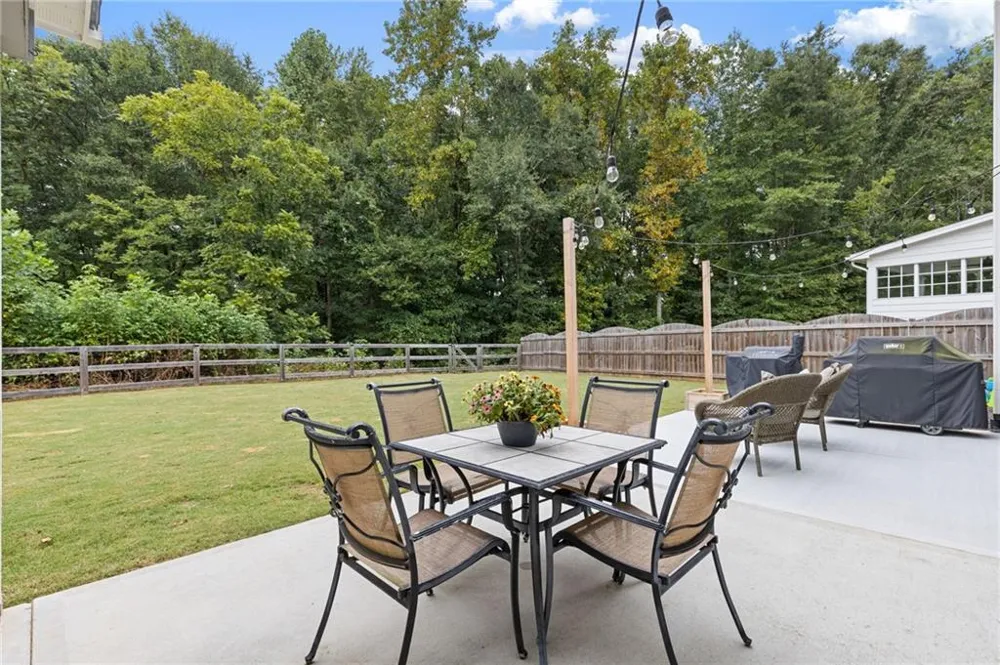 5911 Screech Owl Drive Flowery Branch, GA 30542