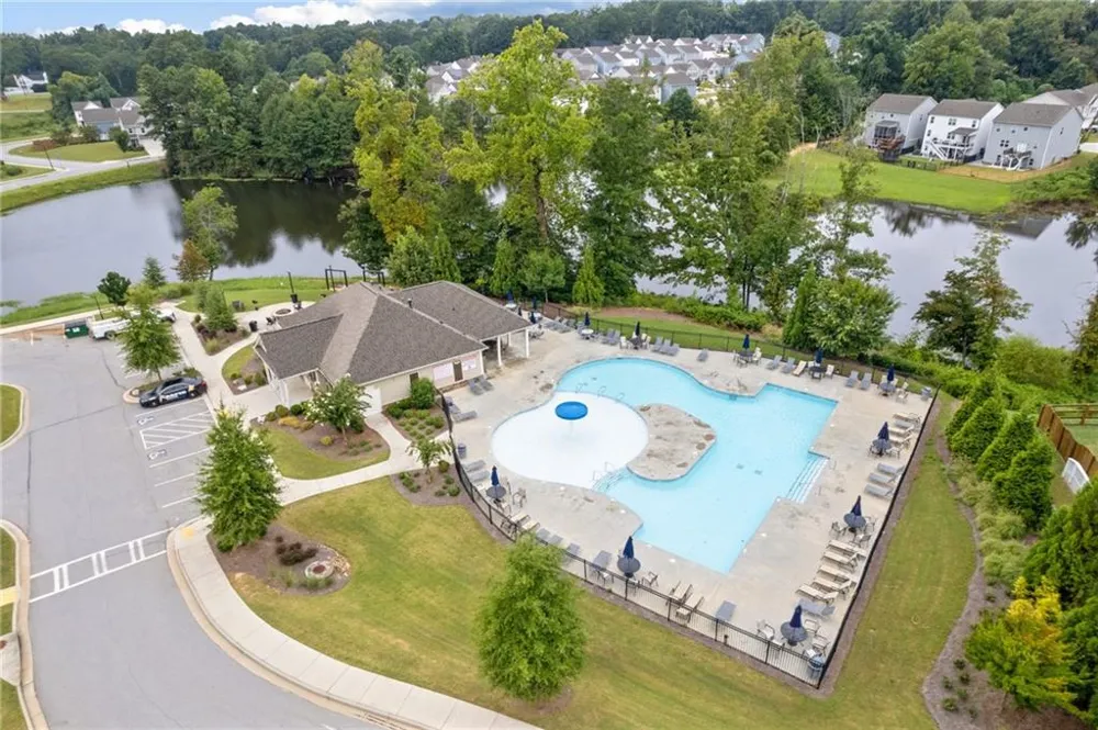 5911 Screech Owl Drive Flowery Branch, GA 30542