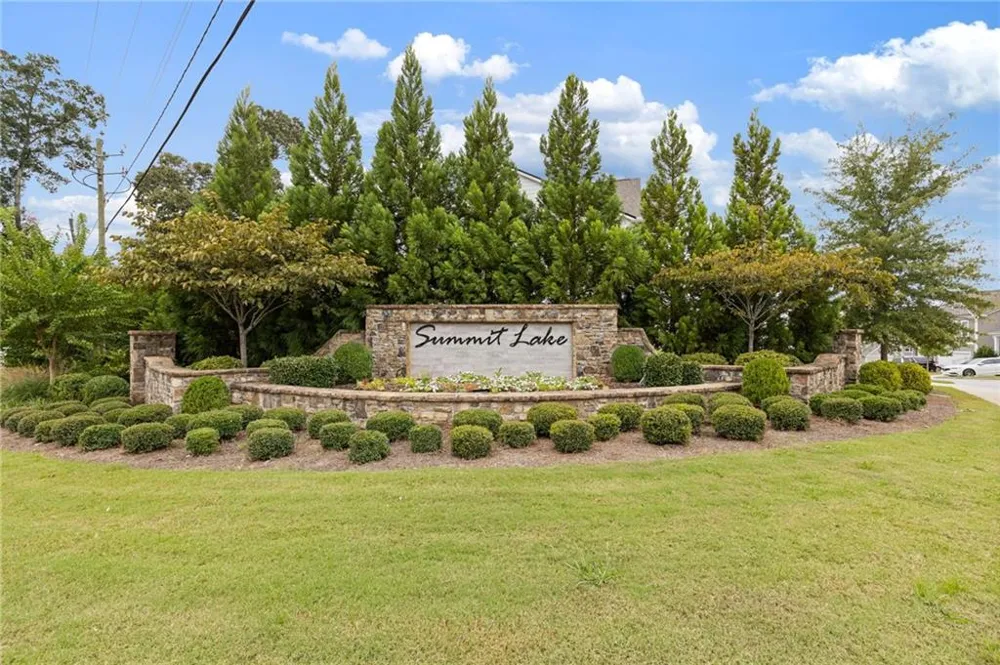 5911 Screech Owl Drive Flowery Branch, GA 30542