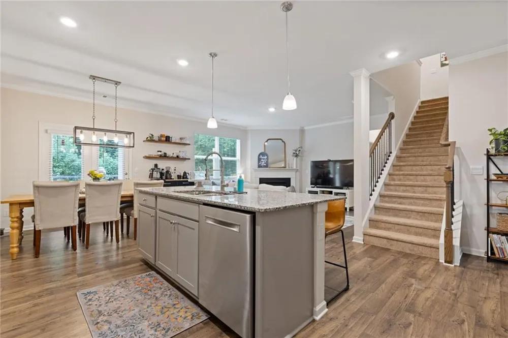 5911 Screech Owl Drive Flowery Branch, GA 30542
