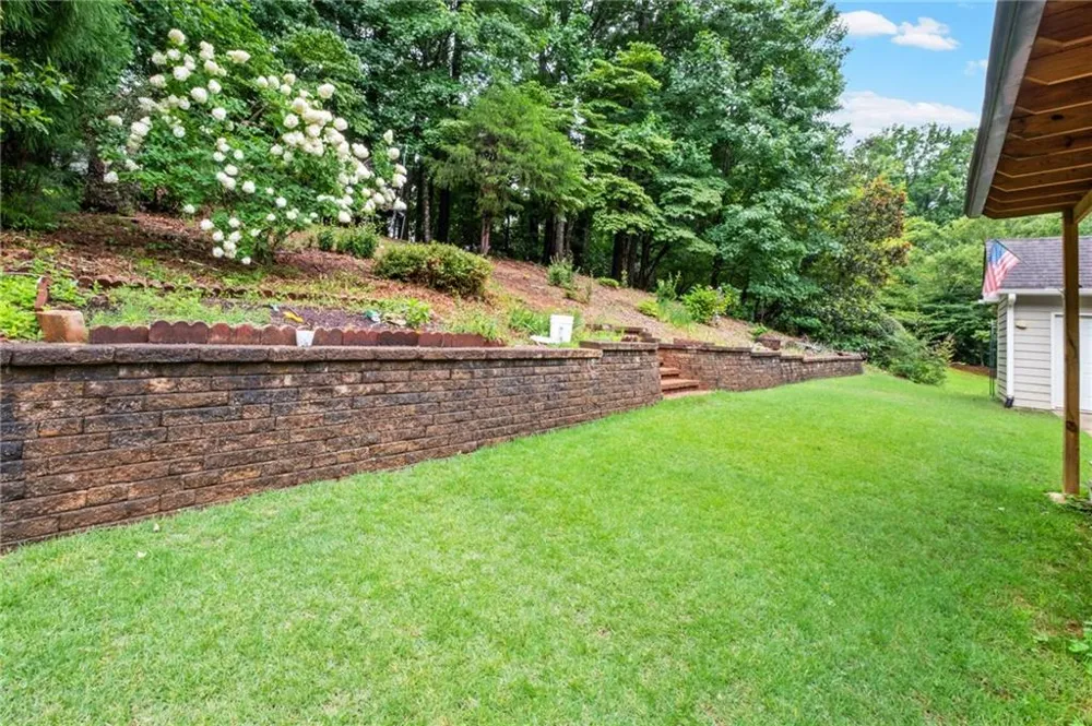 3304 Standing Peachtree Trail NW Kennesaw, GA 30152