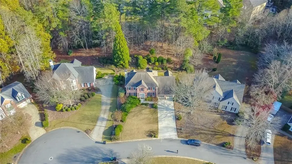 3304 Standing Peachtree Trail NW Kennesaw, GA 30152
