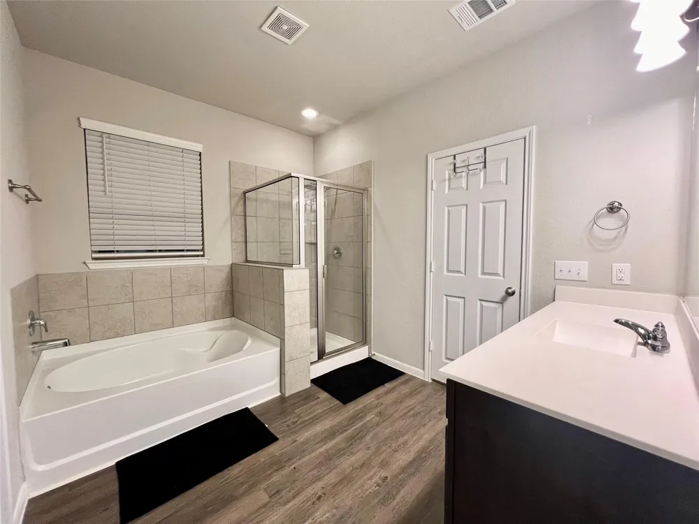 10036 Gold Finch Run Magnolia, TX 77354