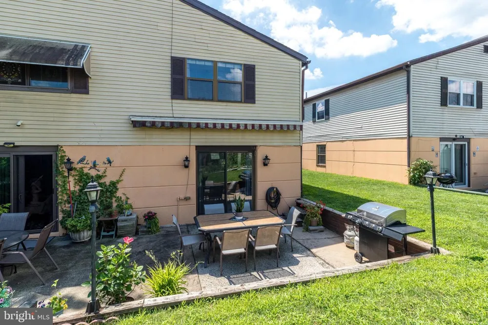 741 BRIGHTON STREET Philadelphia, PA 19111