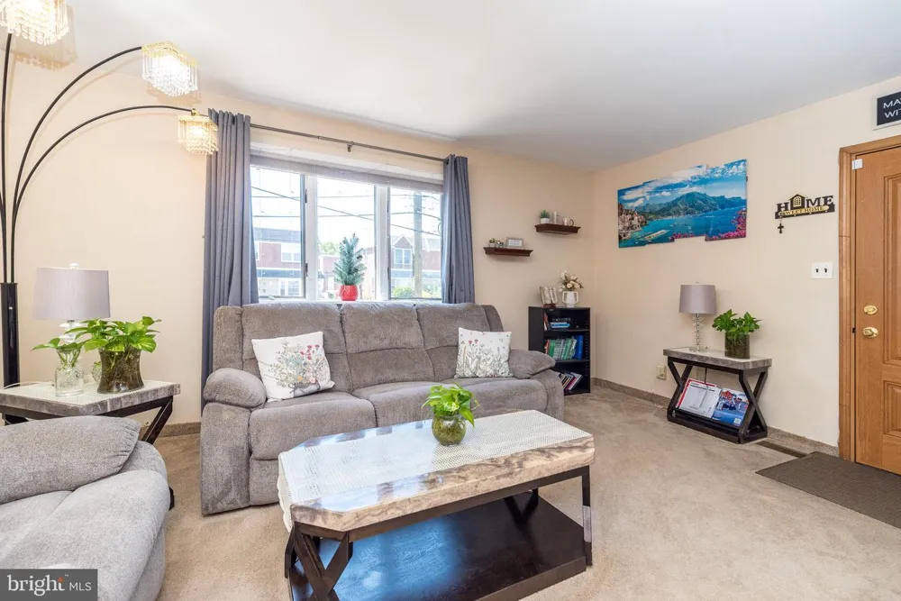 741 BRIGHTON STREET Philadelphia, PA 19111