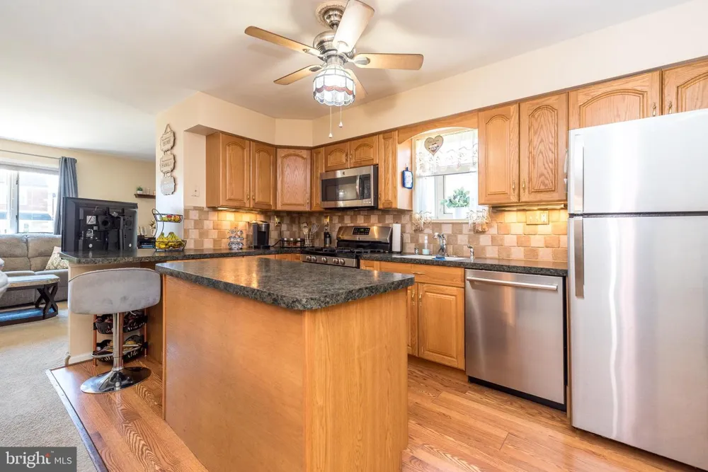 741 BRIGHTON STREET Philadelphia, PA 19111