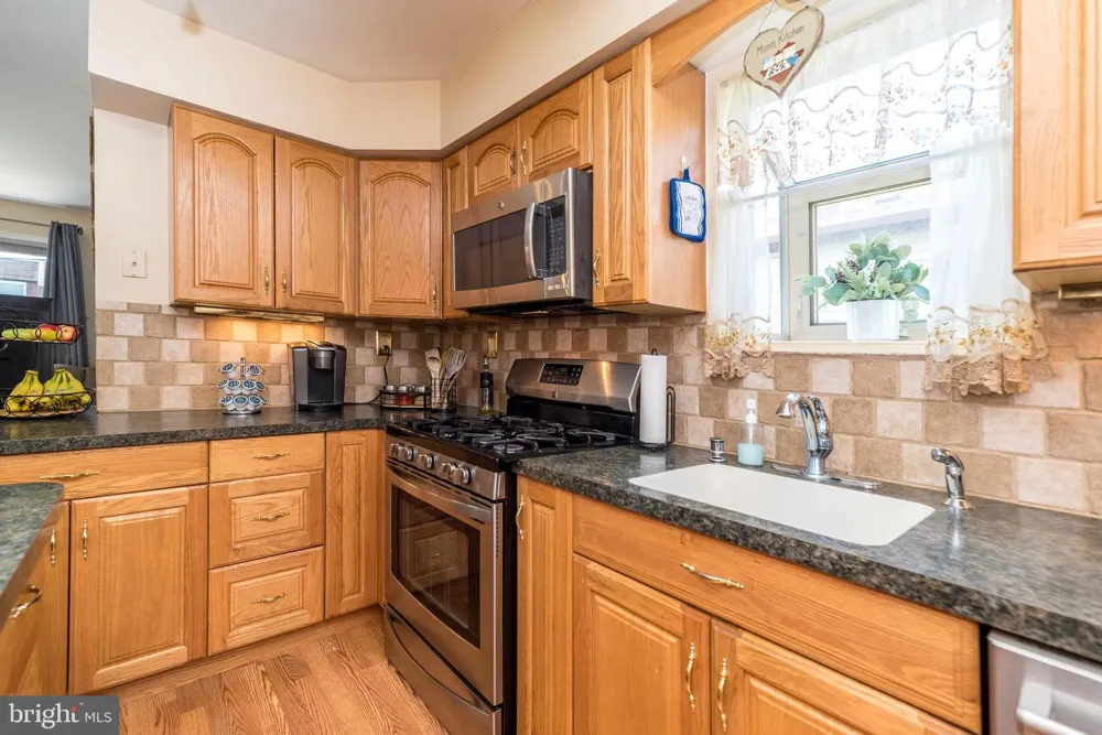741 BRIGHTON STREET Philadelphia, PA 19111