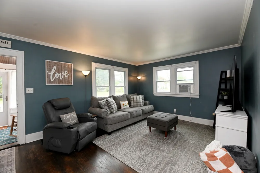 2362 Denmark Street Muskegon, MI 49441