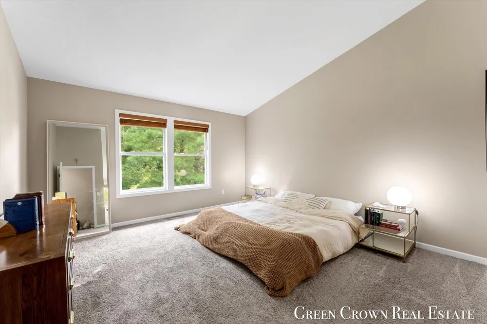 2838 Big Timber Drive NE Grand Rapids, MI 49525