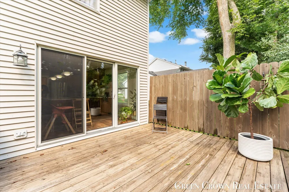 2838 Big Timber Drive NE Grand Rapids, MI 49525
