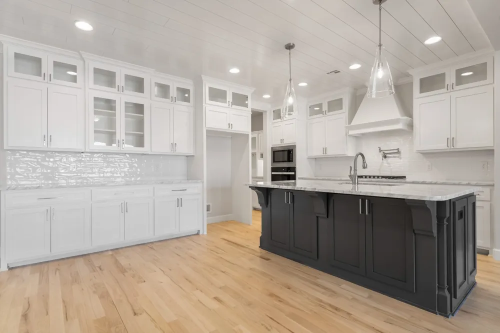 8009 E 146th EastAvenue Owasso, OK 74055