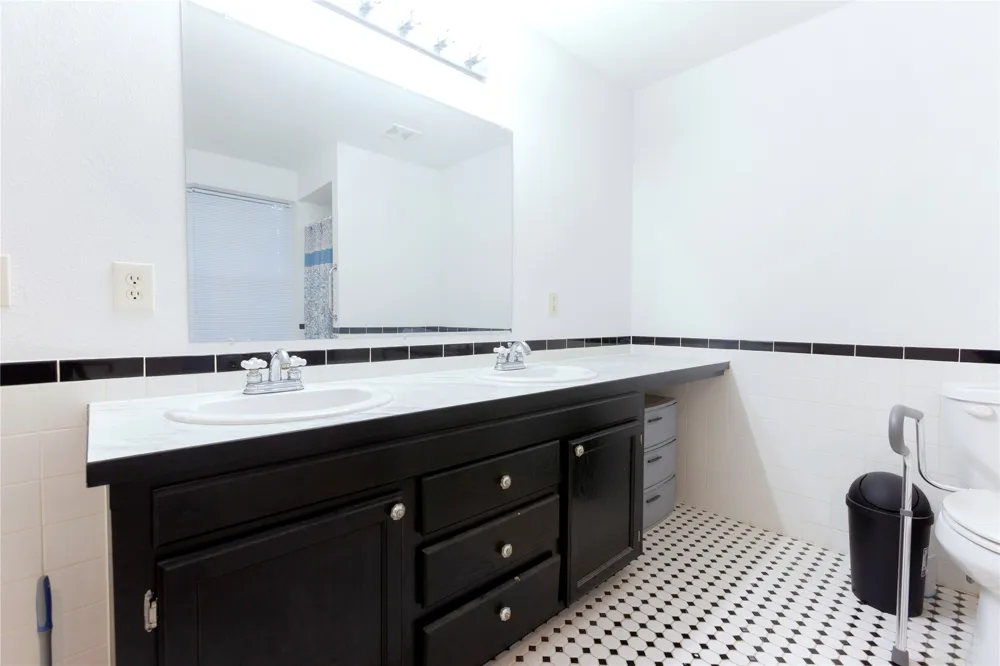 246 Country Club Boulevard Canadian, OK 74425