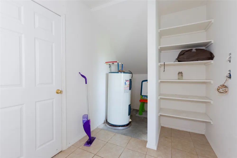 246 Country Club Boulevard Canadian, OK 74425