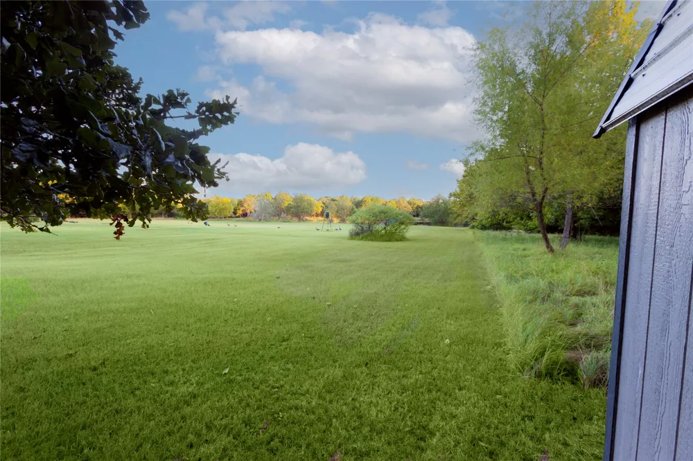 246 Country Club Boulevard Canadian, OK 74425