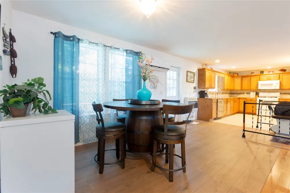 246 Country Club Boulevard Canadian, OK 74425