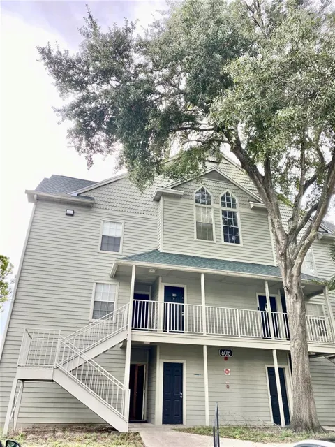 6016 WESTGATE DRIVE #102