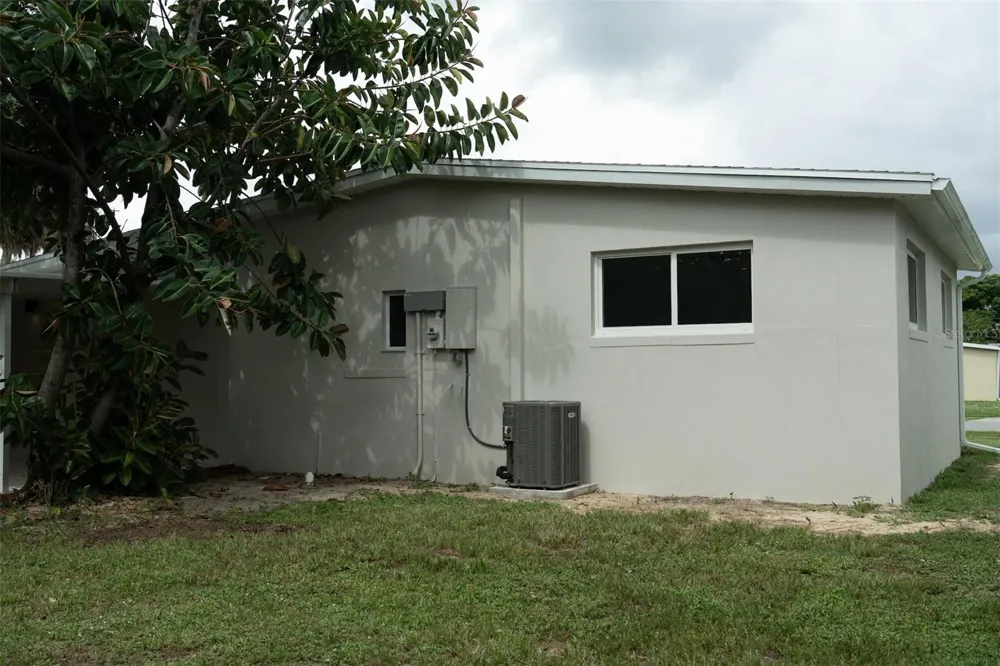 2464 WARNE STREET Port Charlotte, FL 33952