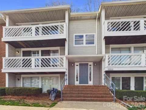 9511 Shannon Green Drive #APT E