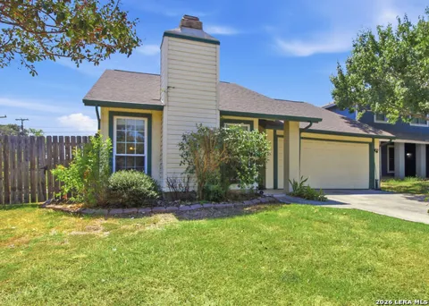13422 PEBBLE CIR