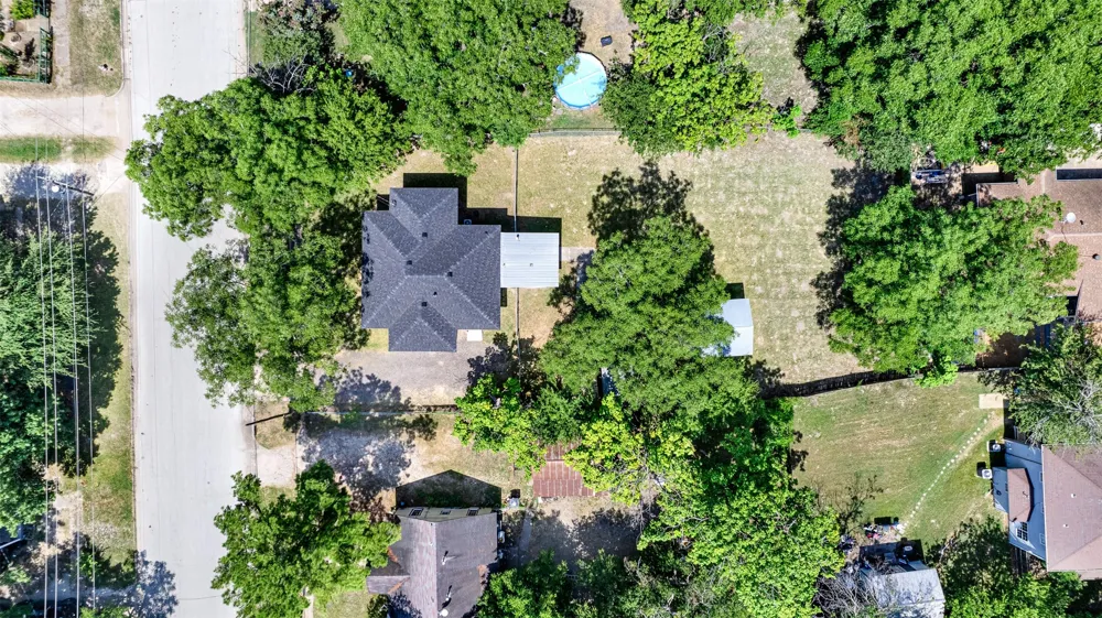 909 E High Street Terrell, TX 75160