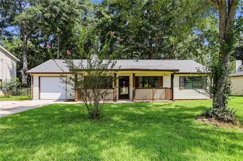 3772 Charlotte Drive