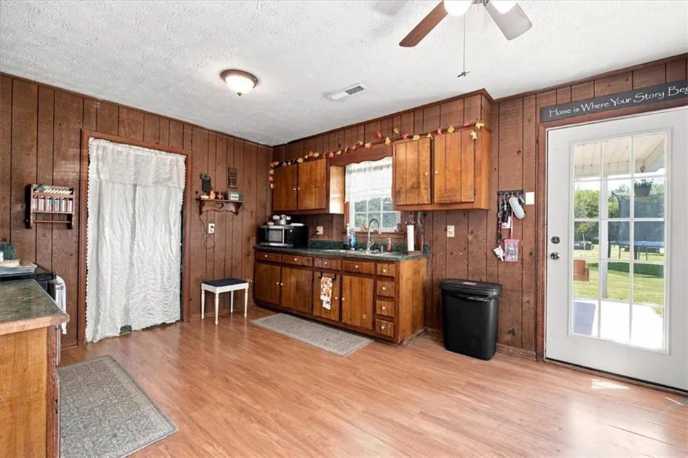 636 Yarbrough Road Aragon, GA 30104