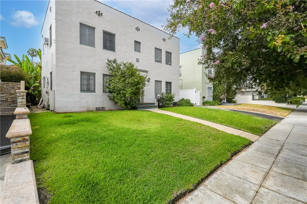 264 E Glenarm Pasadena, CA 91106