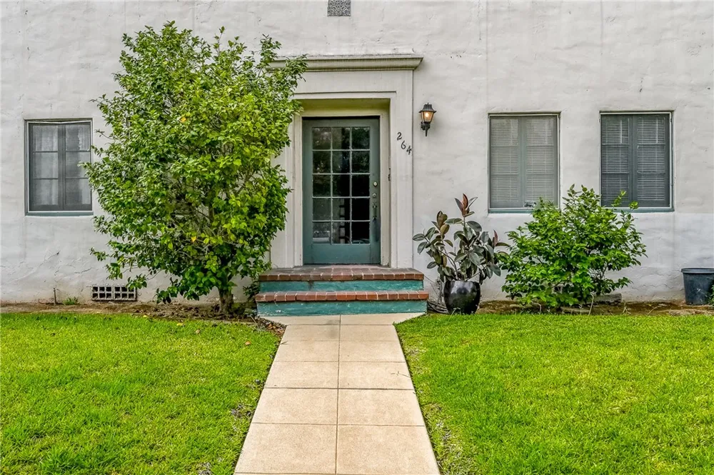 264 E Glenarm Pasadena, CA 91106