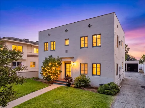264 E Glenarm