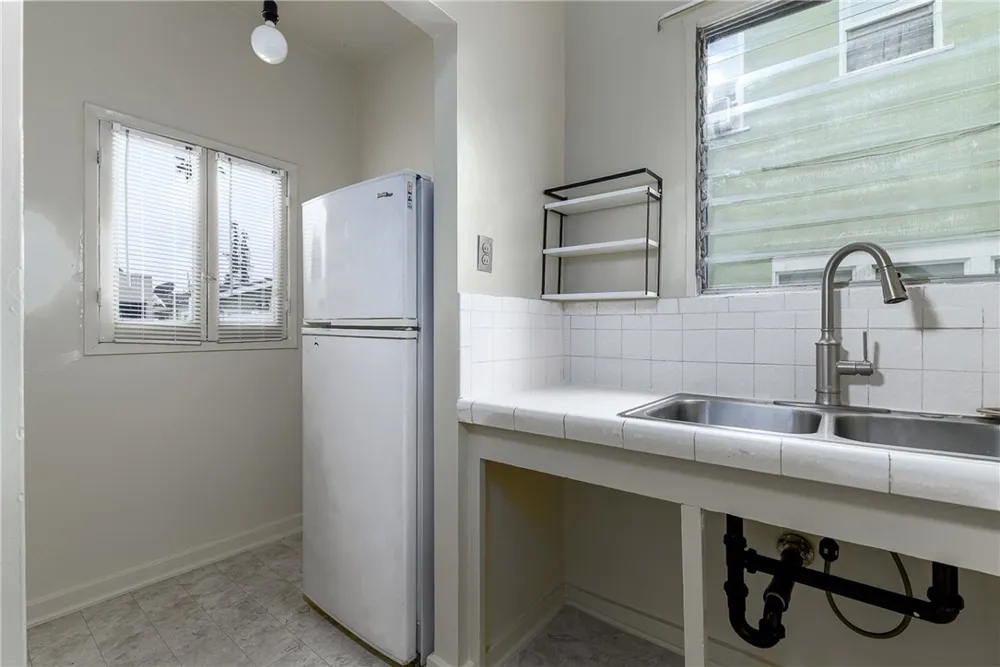 264 E Glenarm Pasadena, CA 91106