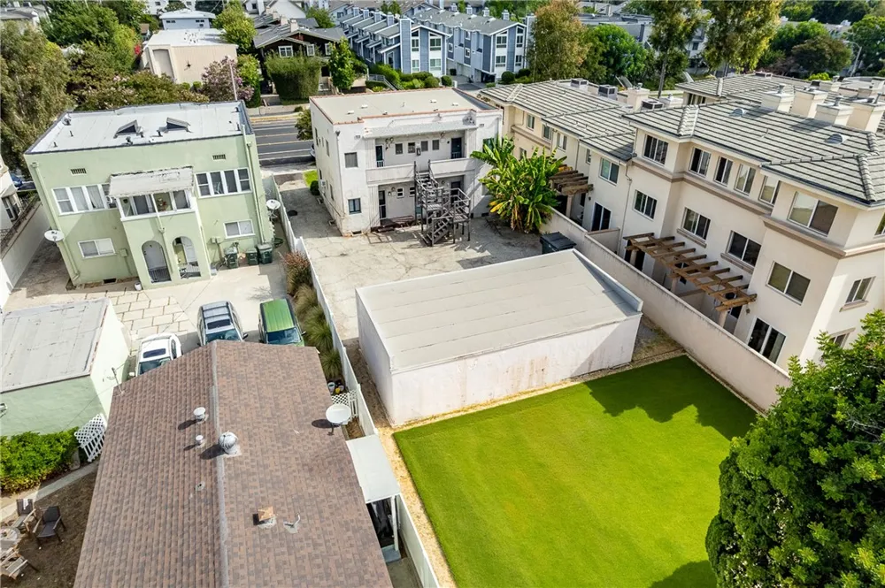 264 E Glenarm Pasadena, CA 91106