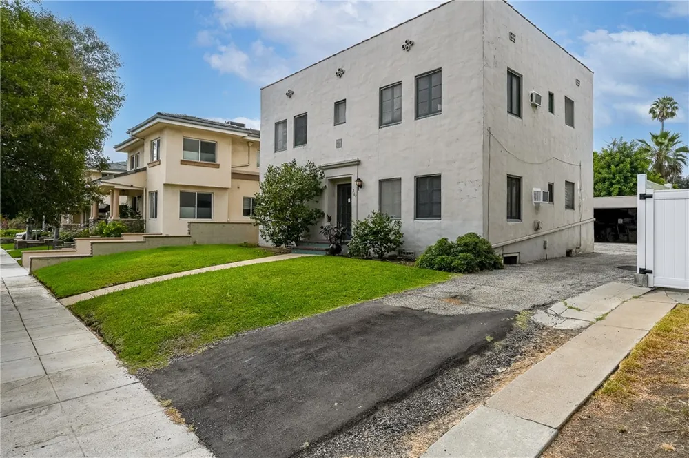 264 E Glenarm Pasadena, CA 91106