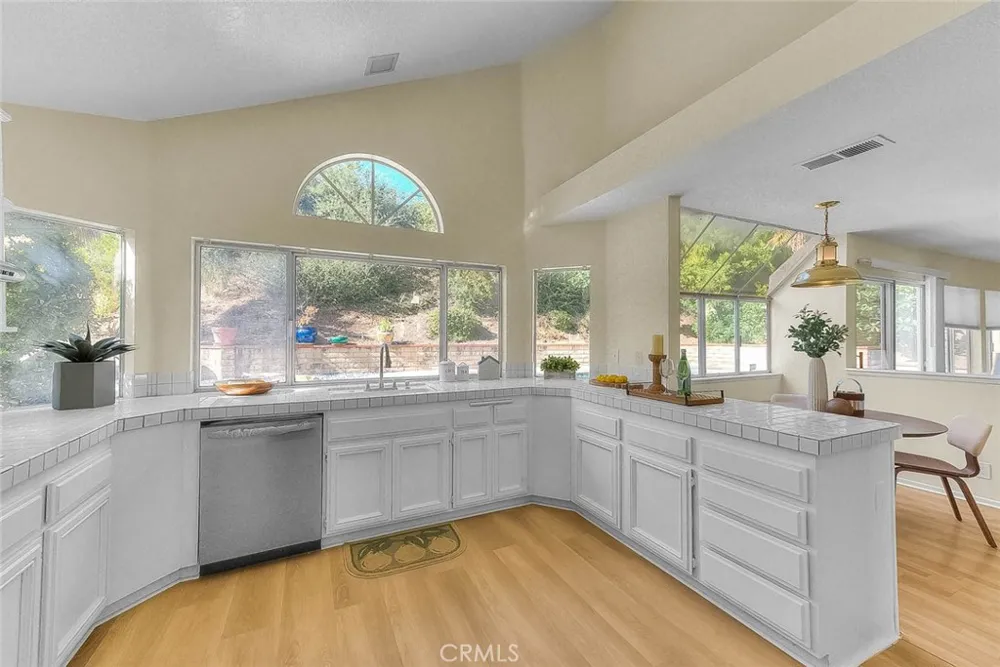 18020 Quail Cove Way Rowland Heights, CA 91748