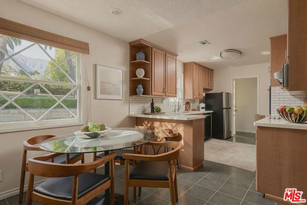 625 Parra Grande Lane Santa Barbara, CA 93108