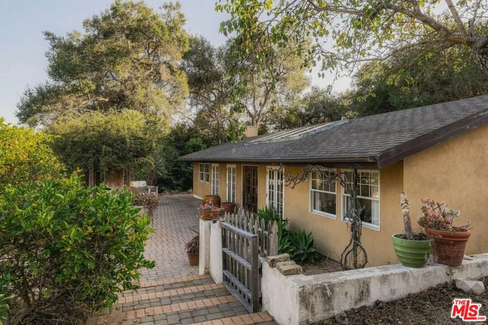 625 Parra Grande Lane Santa Barbara, CA 93108