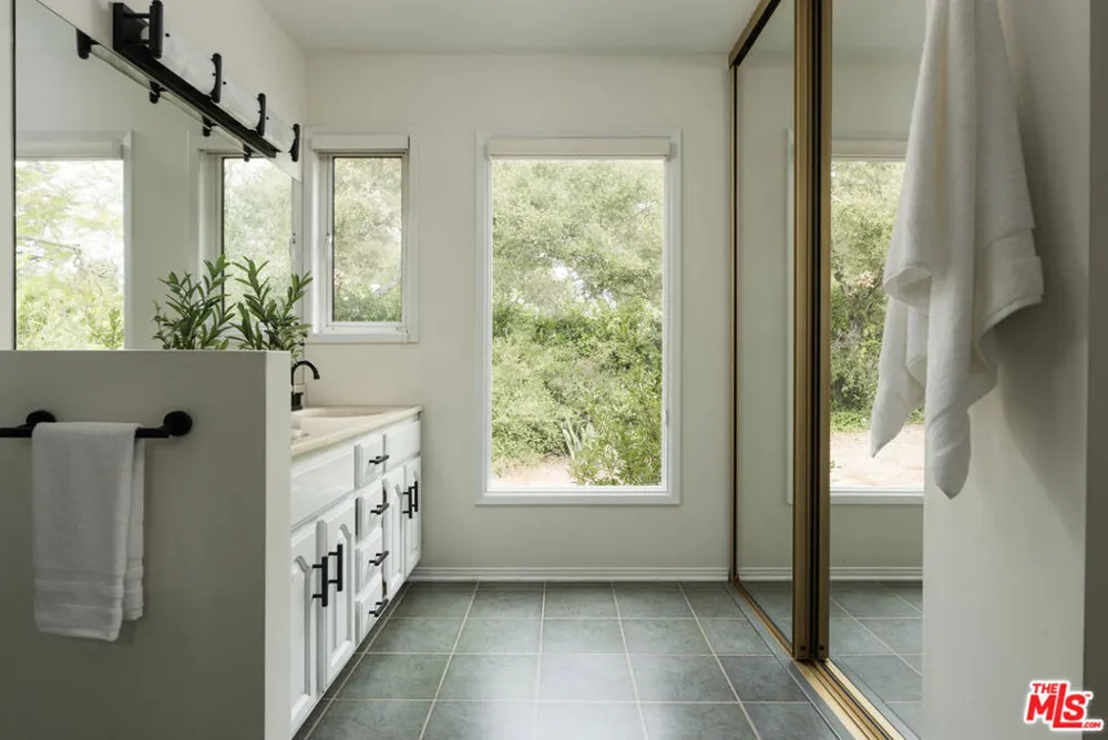 625 Parra Grande Lane Santa Barbara, CA 93108
