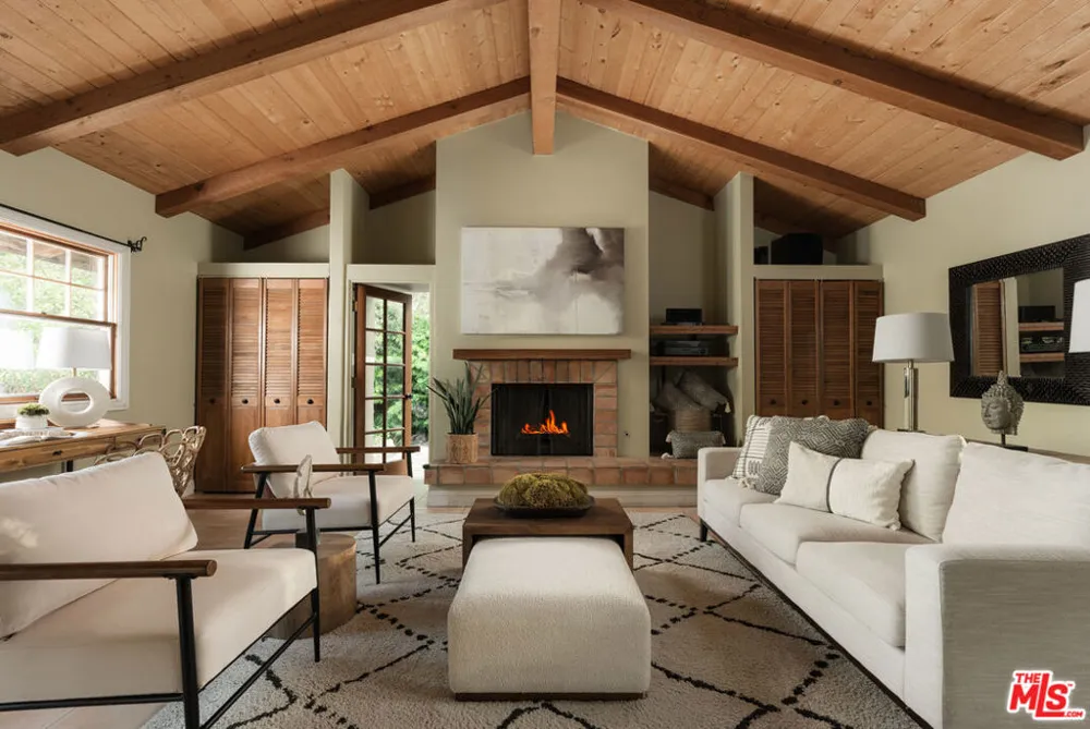 625 Parra Grande Lane Santa Barbara, CA 93108