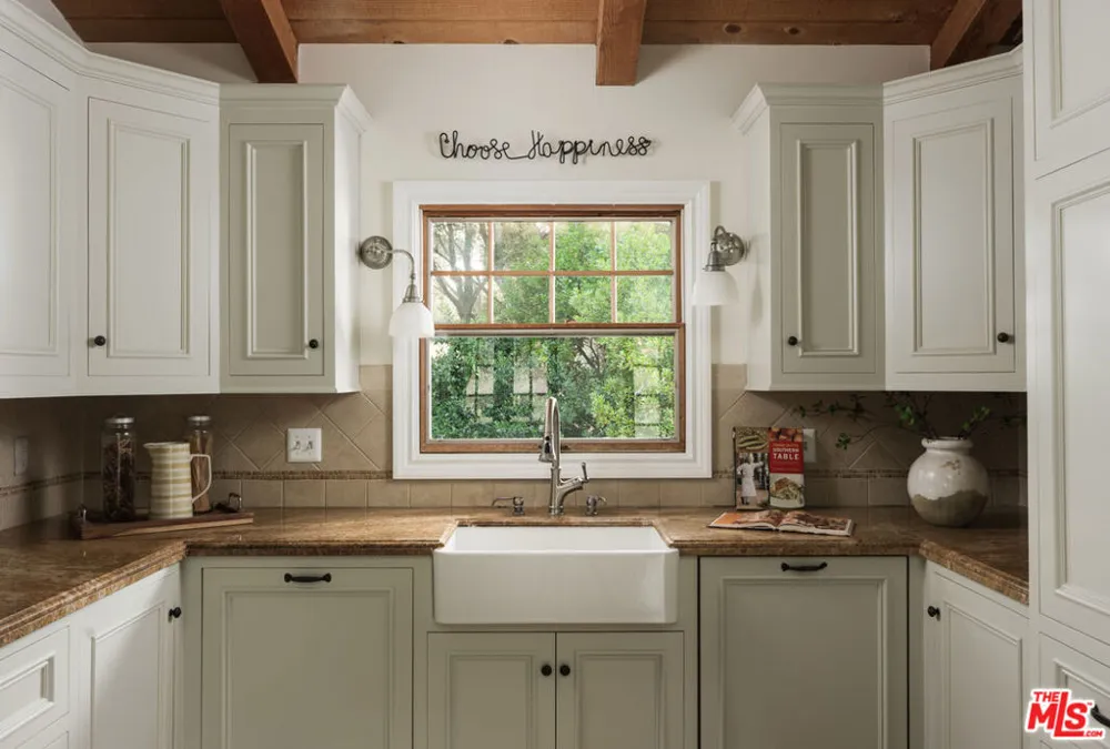 625 Parra Grande Lane Santa Barbara, CA 93108