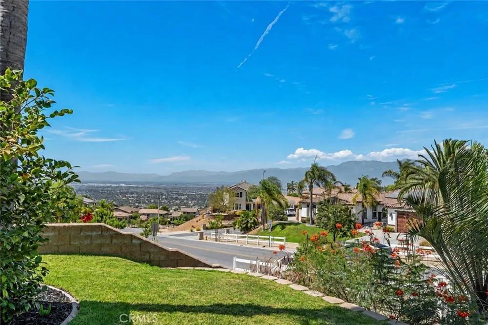 2830 Crestview Drive Norco, CA 92860