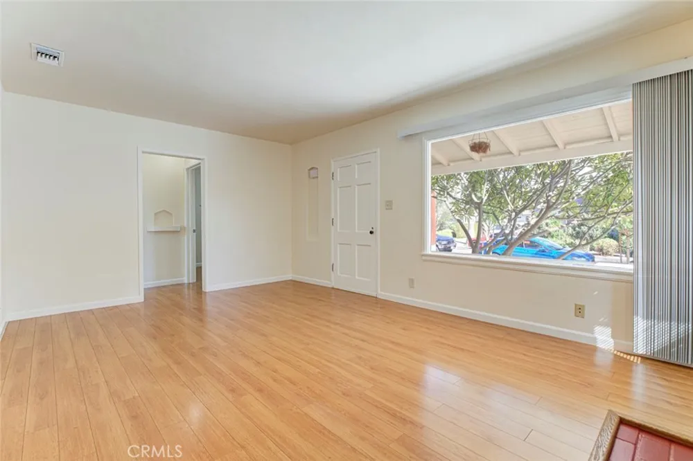 1149 Winchester Avenue Glendale, CA 91201