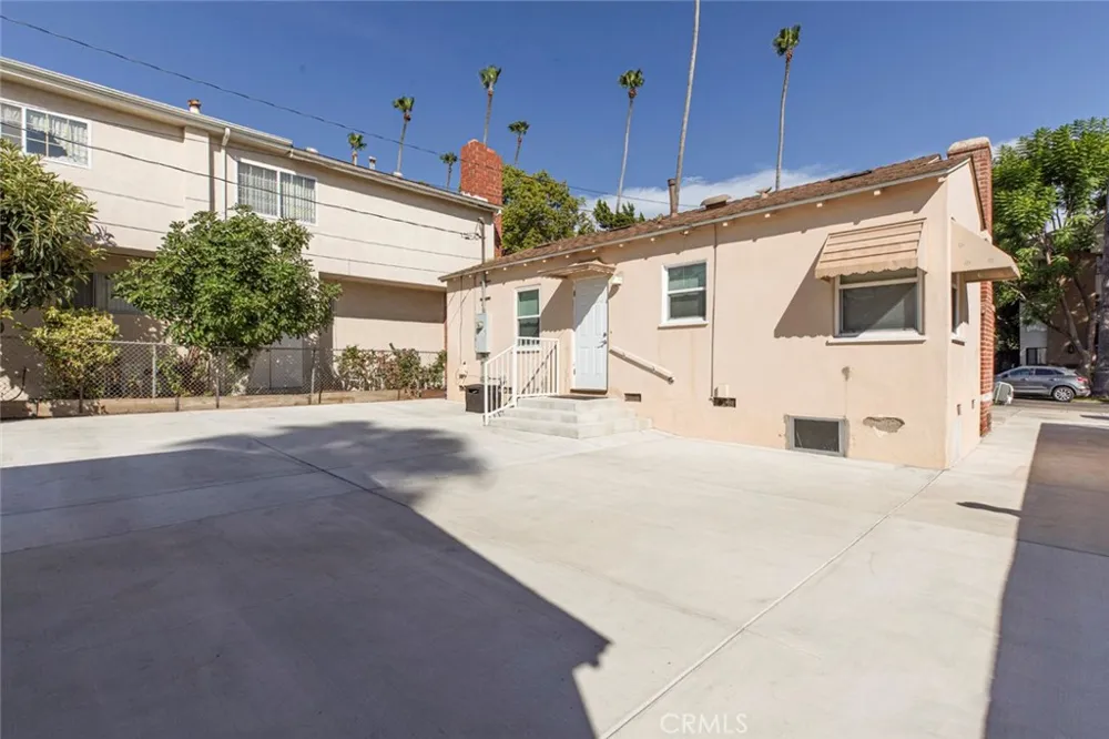 1149 Winchester Avenue Glendale, CA 91201
