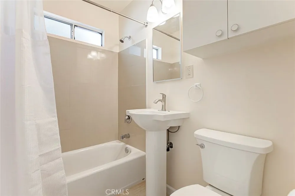 1149 Winchester Avenue Glendale, CA 91201