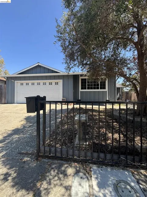 1178 Roleen Drive