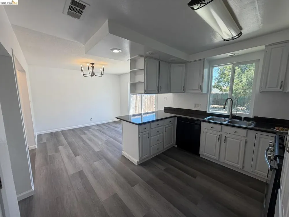 1178 Roleen Drive Vallejo, CA 94589