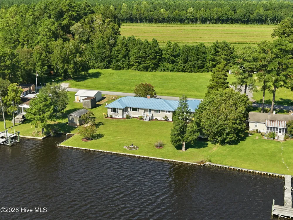 835 Foreman Lane Belhaven, NC 27810