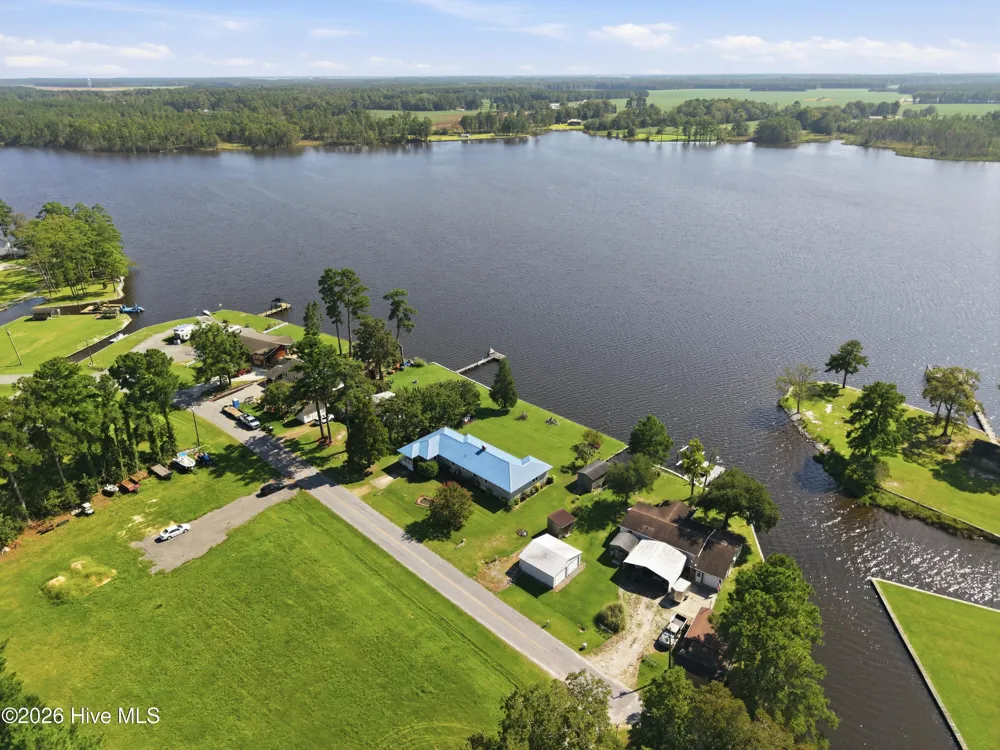 835 Foreman Lane Belhaven, NC 27810